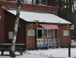 WW Kiosk in snow